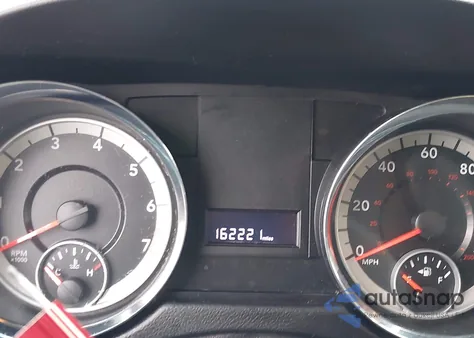 2011 Dodge Grand Caravan Express z USA, uszkodzony, nr VIN 2D4RN4DG3BR692791